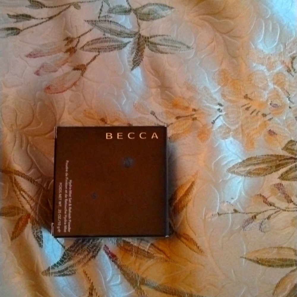 Becca hydra mist set and refresh